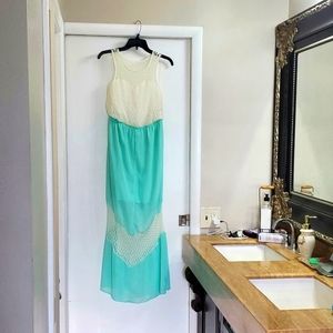 Mint Green and Off-White (Beige) Lace and Polyester Maxi Dress 👗